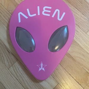 Alien Pallet Jefree star Cosmetic